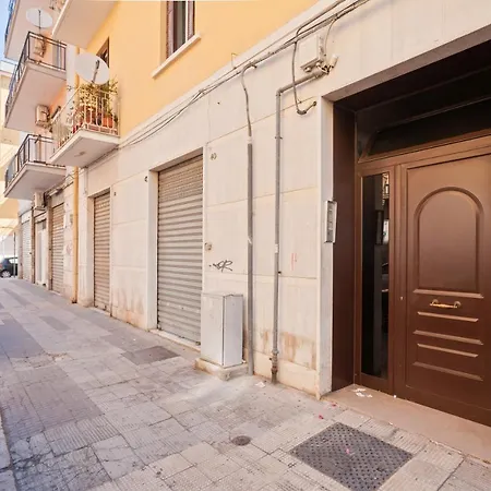 Guesthost - La Bella Vista Sea View Terrace Flat Apartament *