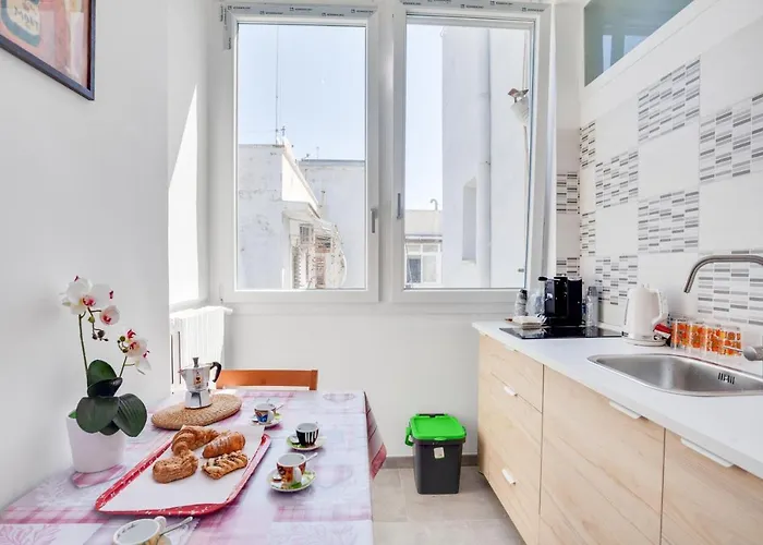 Apartamento Guesthost - La Bella Vista Sea View Terrace Flat *