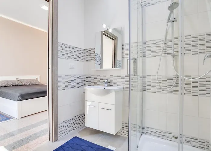 Guesthost - La Bella Vista Sea View Terrace Flat Apartamento Bari