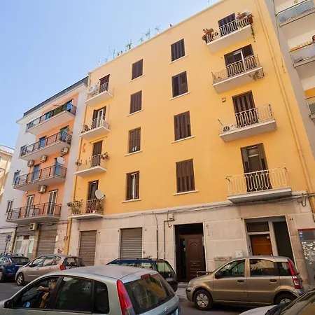 La Bella Vista Sea View Terrace Flat باري